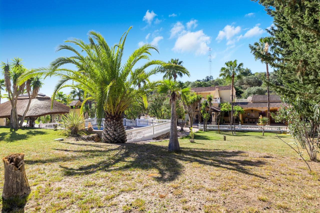 Vila Hacienda De La Siesta Coín Exteriér fotografie